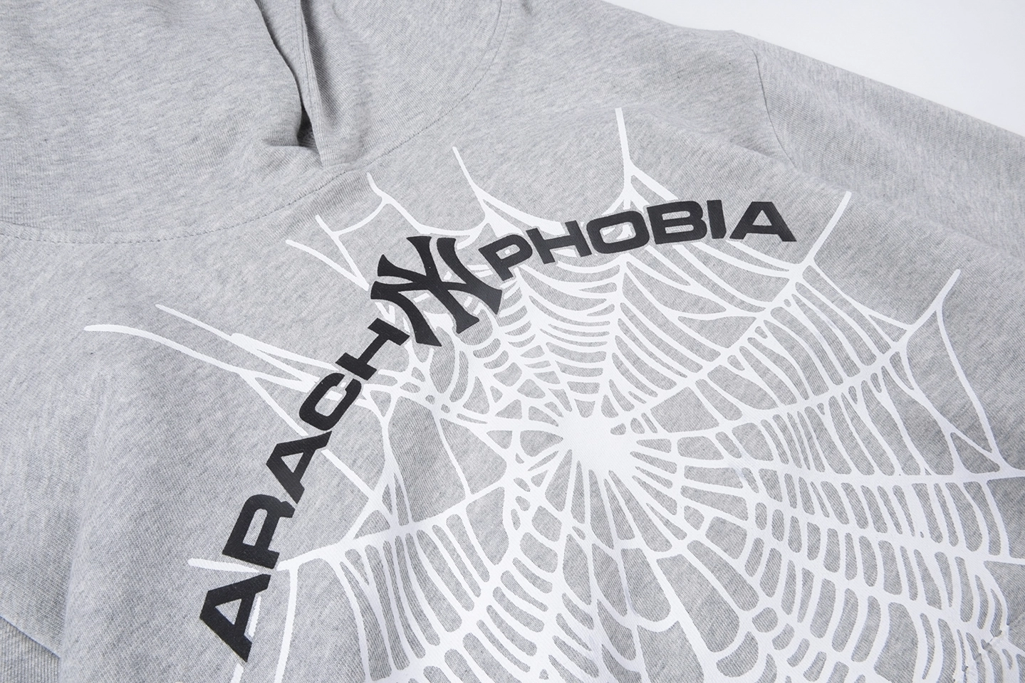 Sp5der-Ashweb-Grey-Arachnophobia-Hoodie8.webp Sp5Der Ashweb Grey Arachnophobia Hoodie