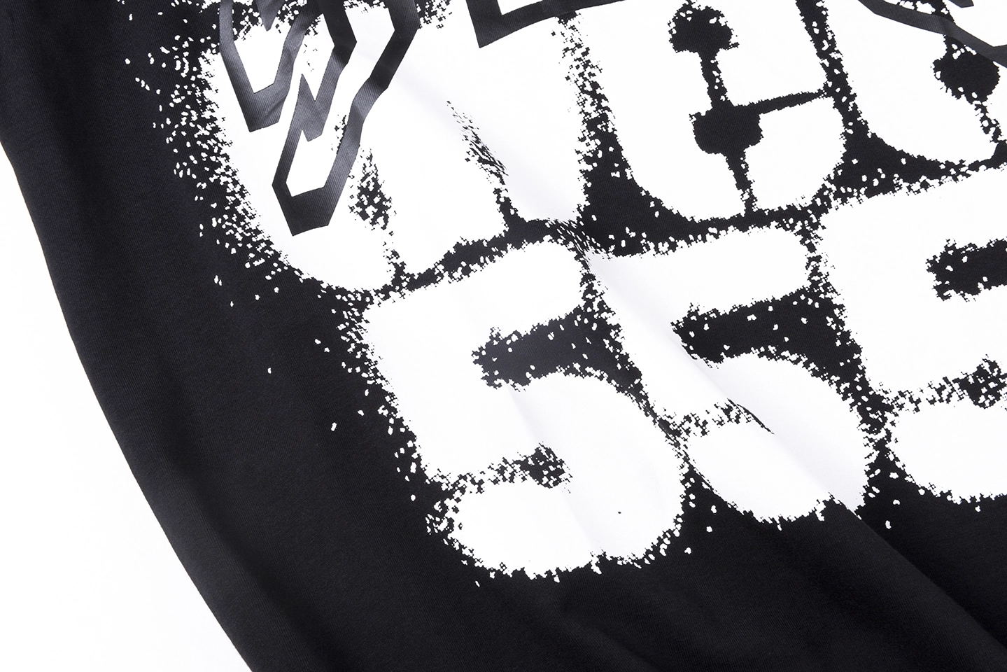 Sp5der-Black-SP5-555-Spray-Graphic-T-Shirt8.webp Sp5Der Black Sp5 555 Spray Graphic T Shirt