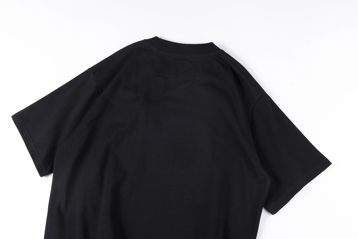 Sp5der-Black-SP5-555-Spray-Graphic-T-Shirt9.webp Sp5Der Black Sp5 555 Spray Graphic T Shirt
