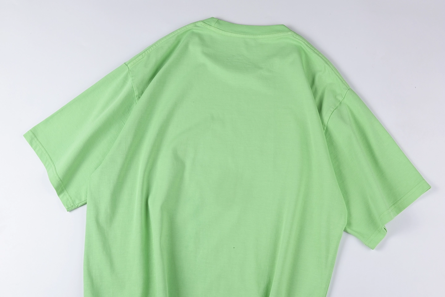 Sp5Der Green Star Logo Worldwide Graphic T Shirt
