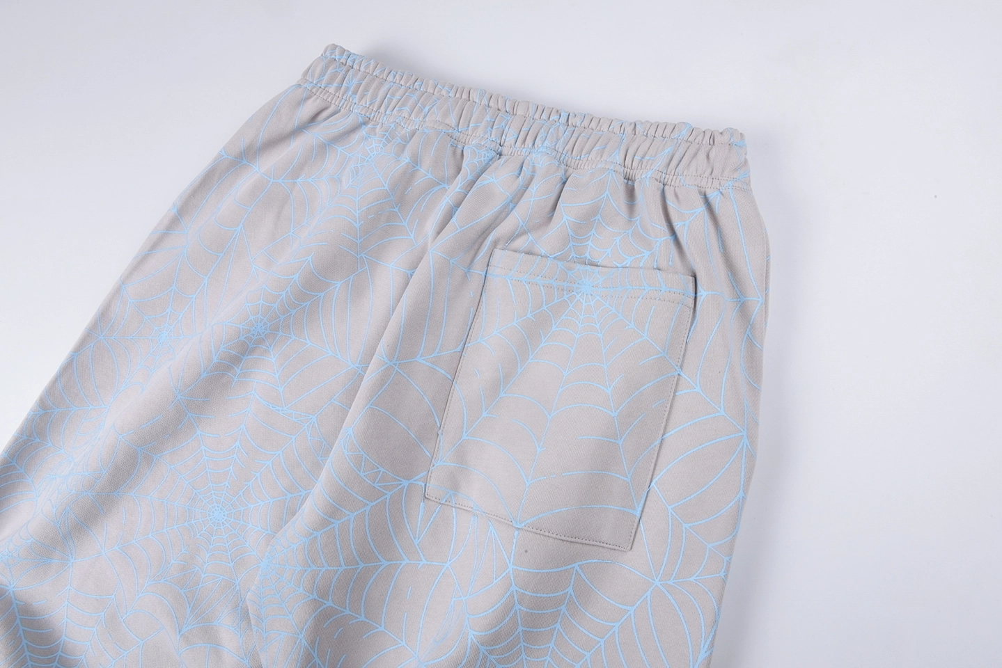 Sp5Der Grey Blue Web Print Sweatpants