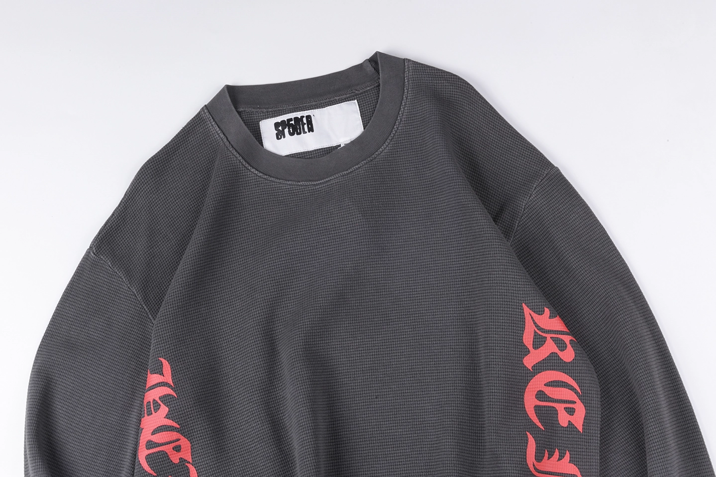 Sp5der-Grey-Red-Spider-Web-Graphic-Shirt3.webp Sp5Der Grey Red Spider Web Graphic Shirt