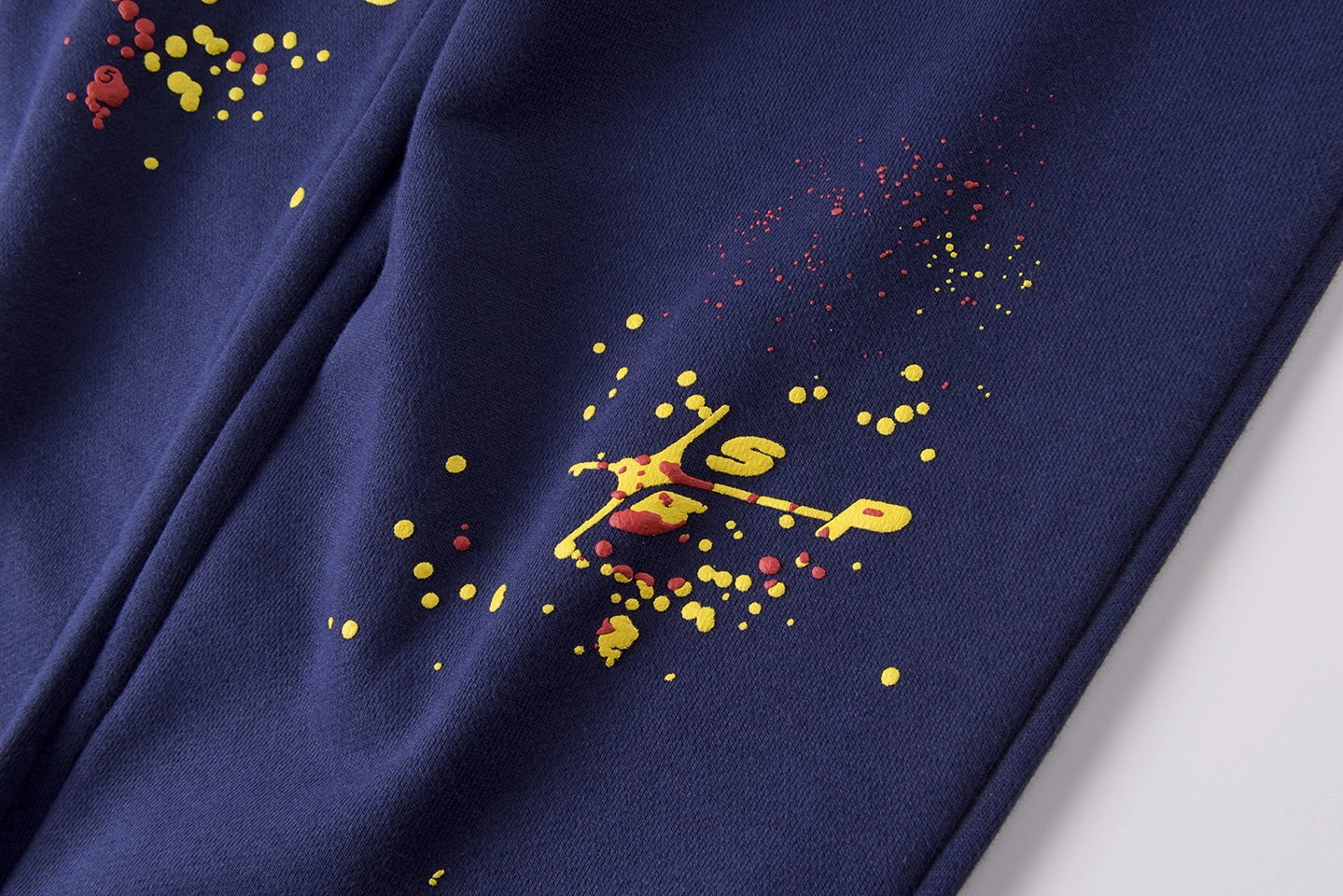 Sp5Der Insect Groupe Splatter Graphic Sweatpants
