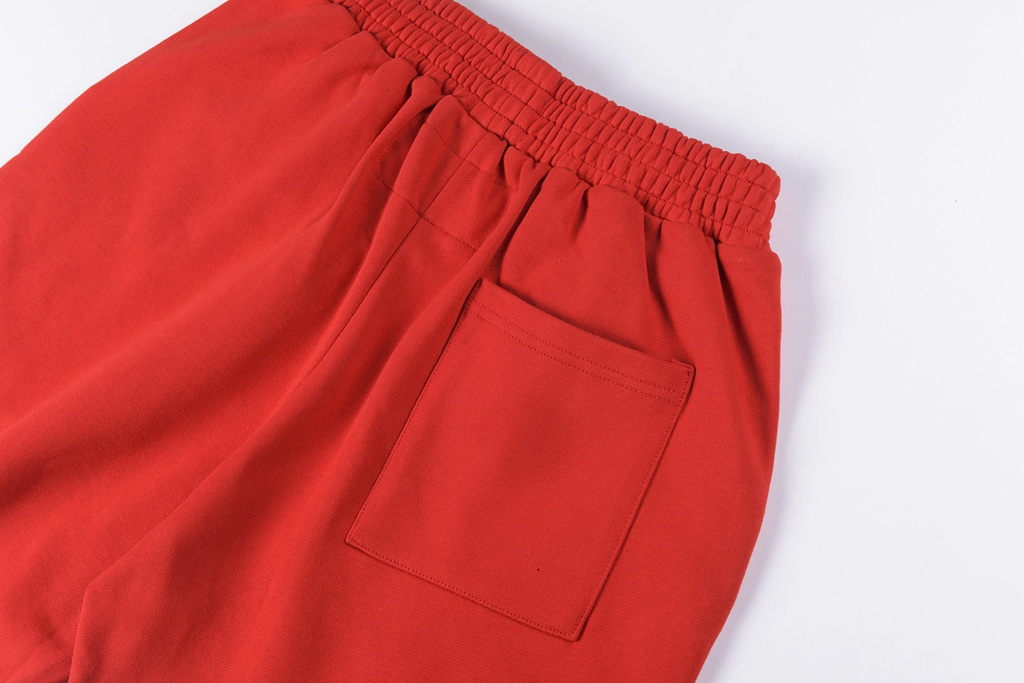 Sp5der-Red-Embroidered-Logo-Sweat-Shorts5.webp Sp5Der Red Embroidered Logo Sweat Shorts