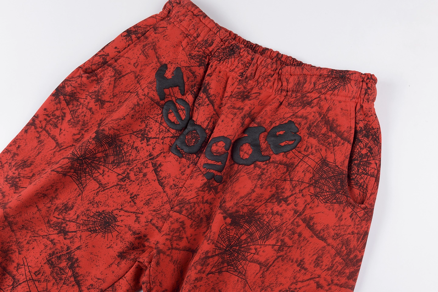 Sp5Der Red Web Print Sweatpants