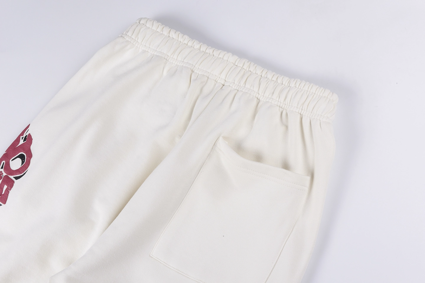 Sp5Der Scorpion Star Cream Sweatpants