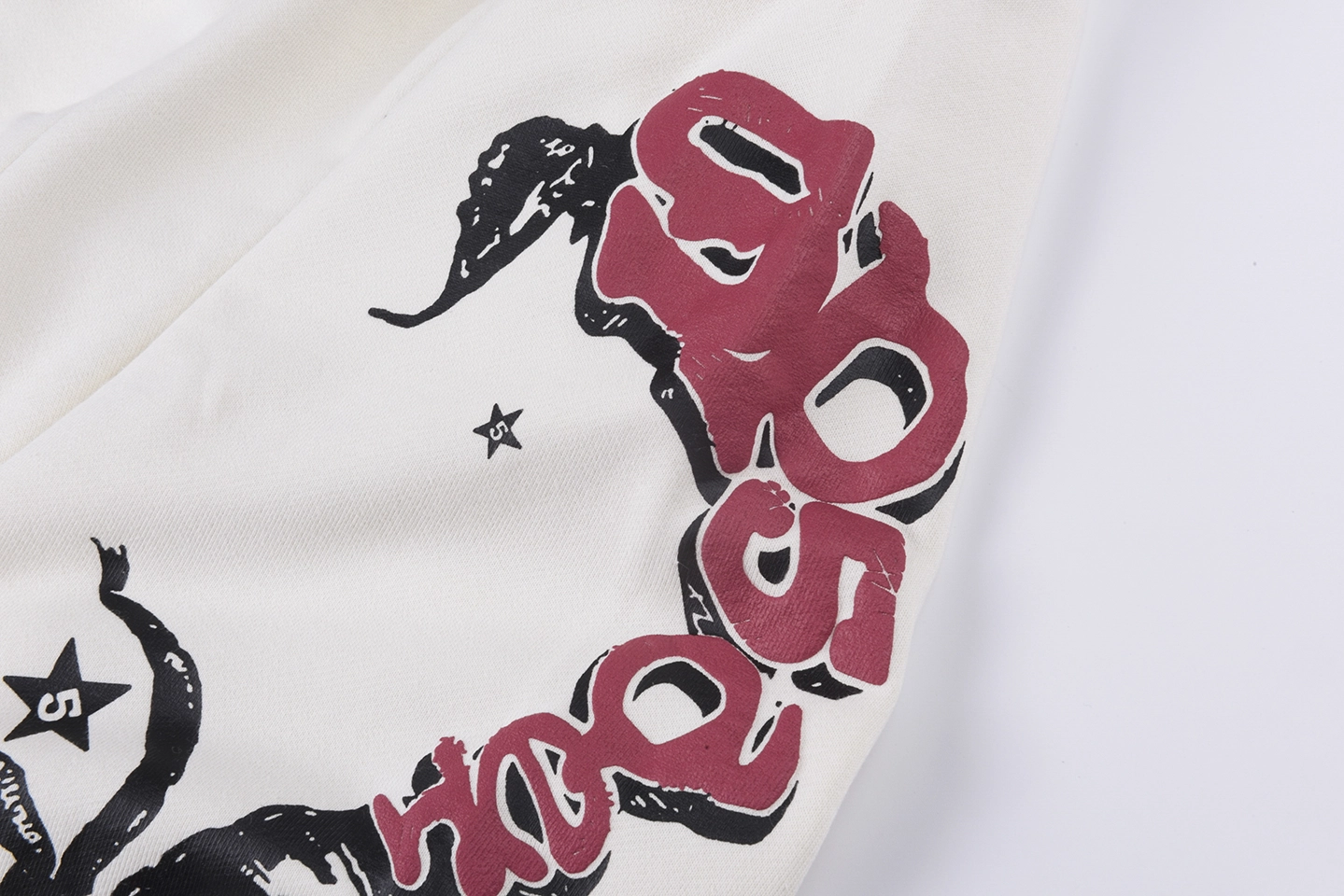 Sp5Der Scorpion Star Cream Sweatpants