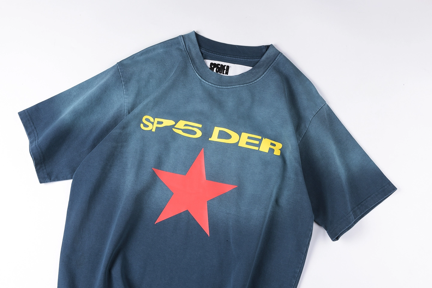 Sp5der-Star-Graphic-Washed-T-Shirt1.webp Sp5Der Star Graphic Washed T Shirt