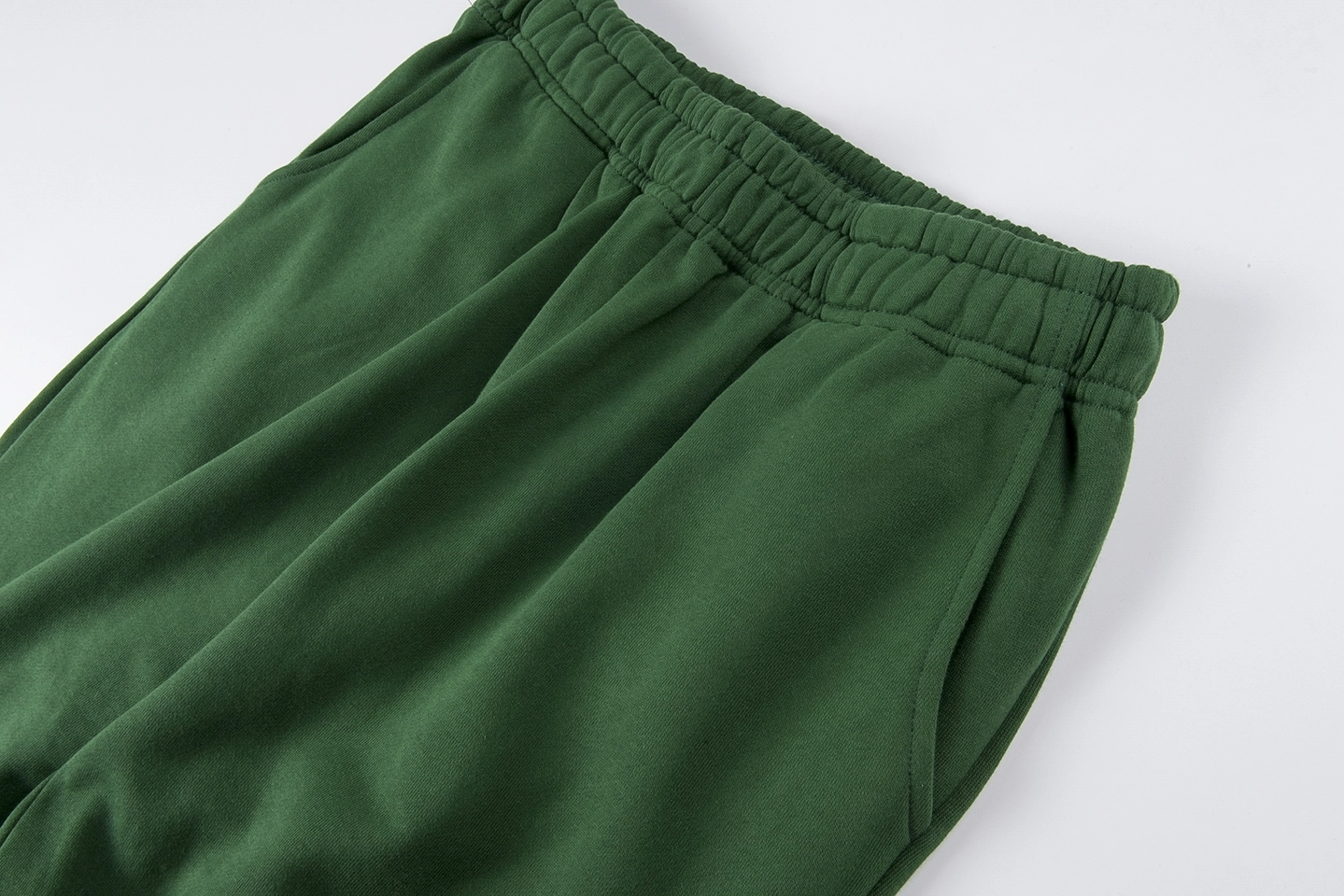 Sp5Der Web Graphic Green Sweatpants
