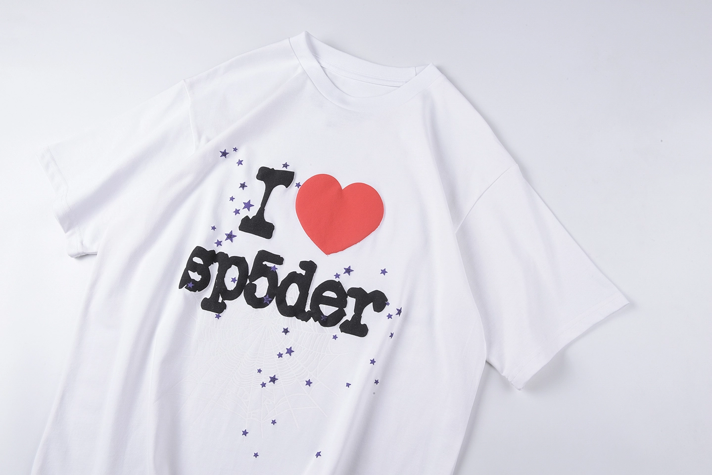 Sp5der-White-I-Heart-Logo-Star-Graphic-T-Shirt7.webp Sp5Der White I Heart Logo Star Graphic T Shirt