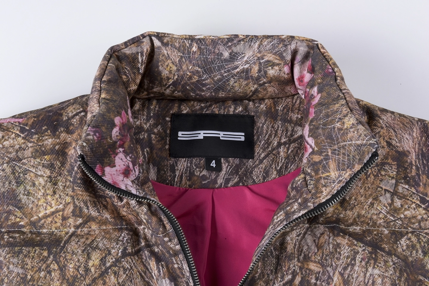 Sp5Der Woodland Blossom Camo Puffer Vest