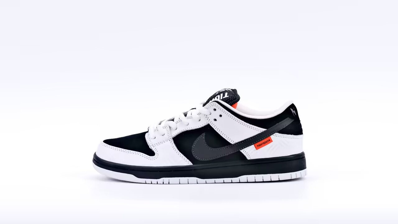 TIGHTBOOTH-x-NK-SB-Dunk-Low8.webp Tightbooth X Dunk Low Sb Replica