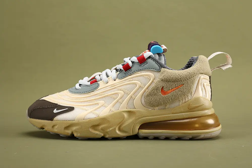 Travis Scott Air Max 270 React