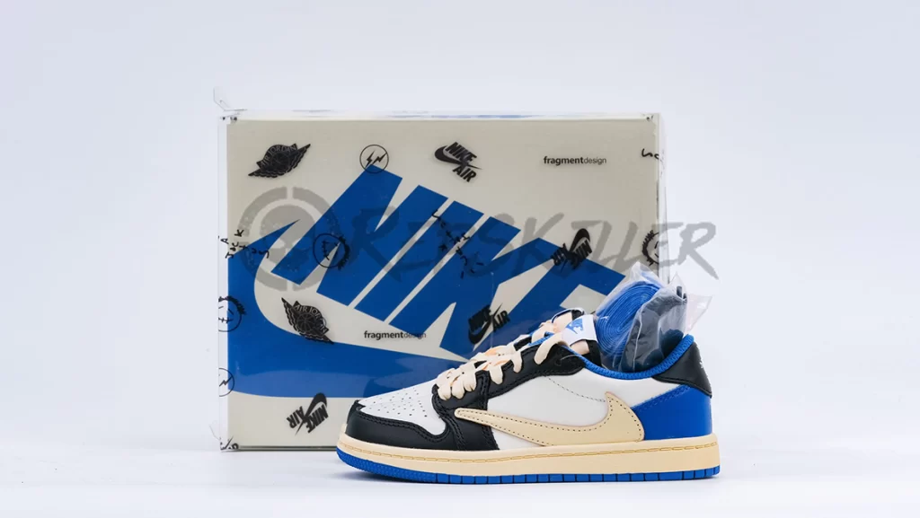 Fragment Design X Travis Scott X Air Jordan 1 Retro Low Child – Image 1 Travis Scott x Air Jordan 1 Low Fragment (child) Replica