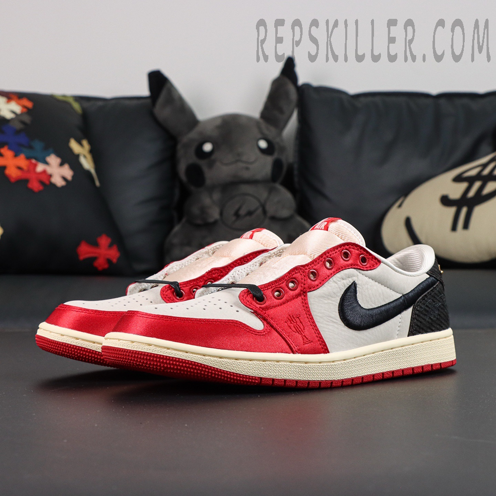 Trophy Room X Air Jordan 1 Retro Low Og Sp Rookie Card Away