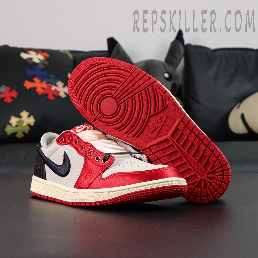 Trophy Room X Air Jordan 1 Retro Low Og Sp Rookie Card Away