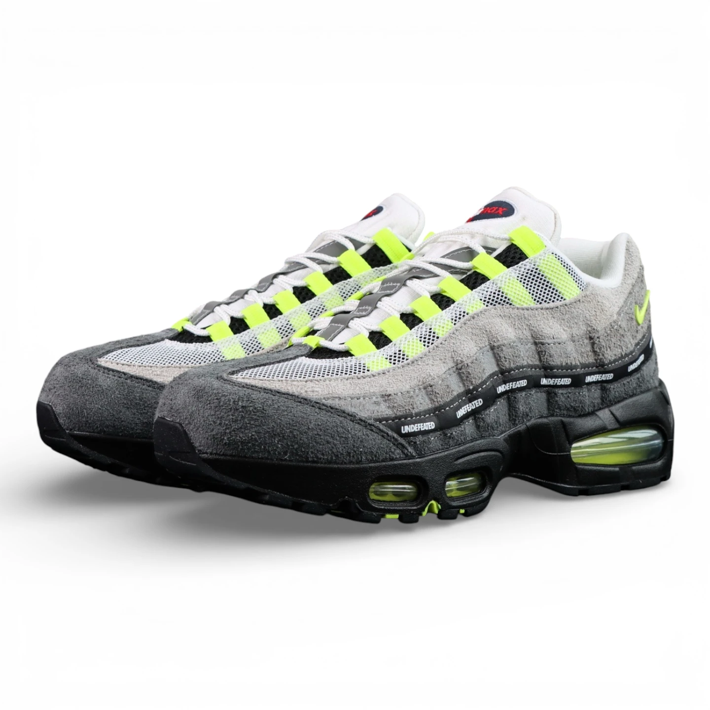Undefeated-x-Nike-Air-Max-95-Geo-Exclusive-NYC-Neon.webp Undefeated X Air Max 95 Geo Exclusive Nyc Neon