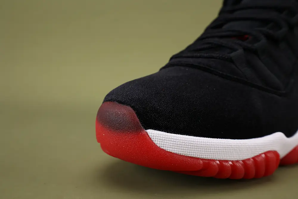 Wmns Air Jordan 11 Retro Bred Velvet