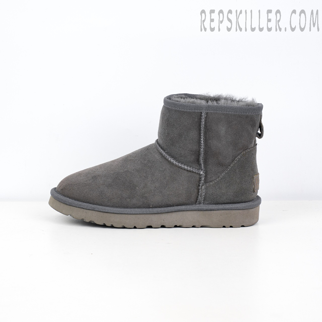 Wmns Classic Mini Ii Boot Grey