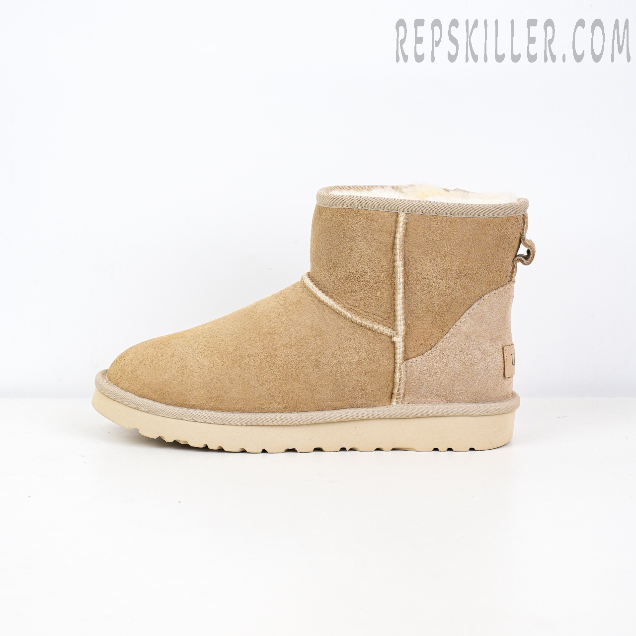 Wmns Classic Mini Ii Boot Sand