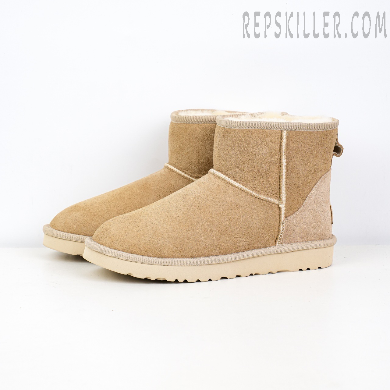 Wmns Classic Mini Ii Boot Sand