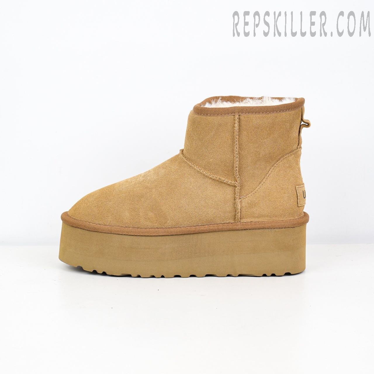 Wmns Classic Mini Platform Boot Chestnut