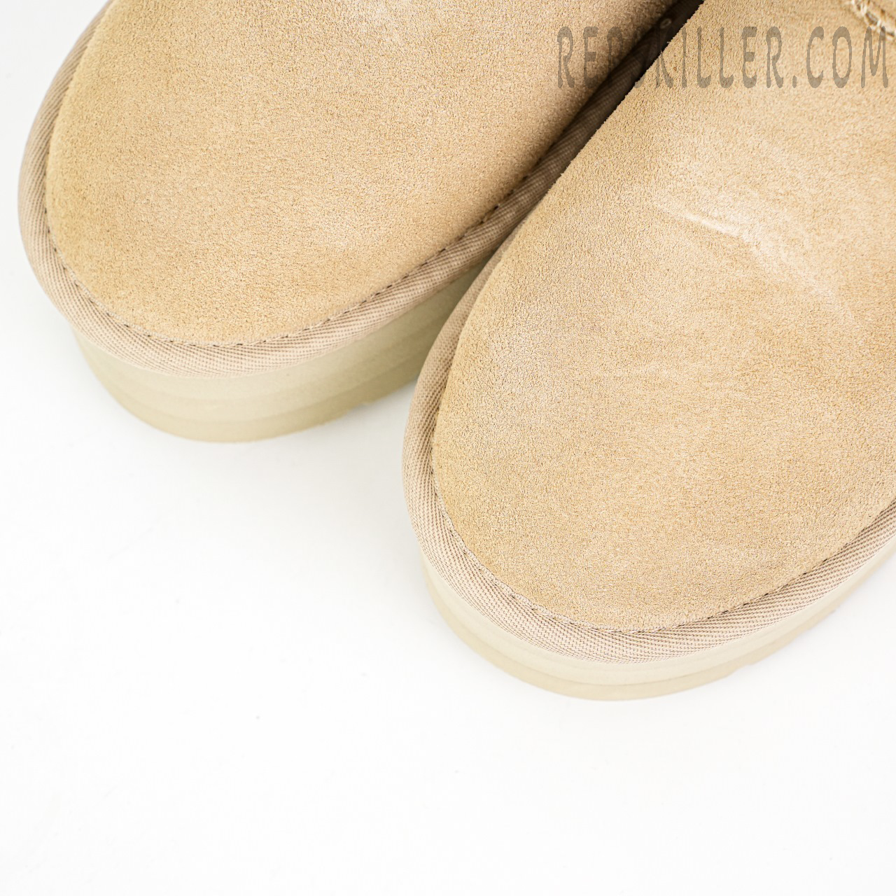 Wmns Classic Mini Platform Boot Mustard Seed