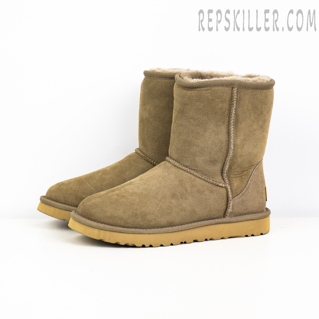Wmns Classic Short Ii Brown