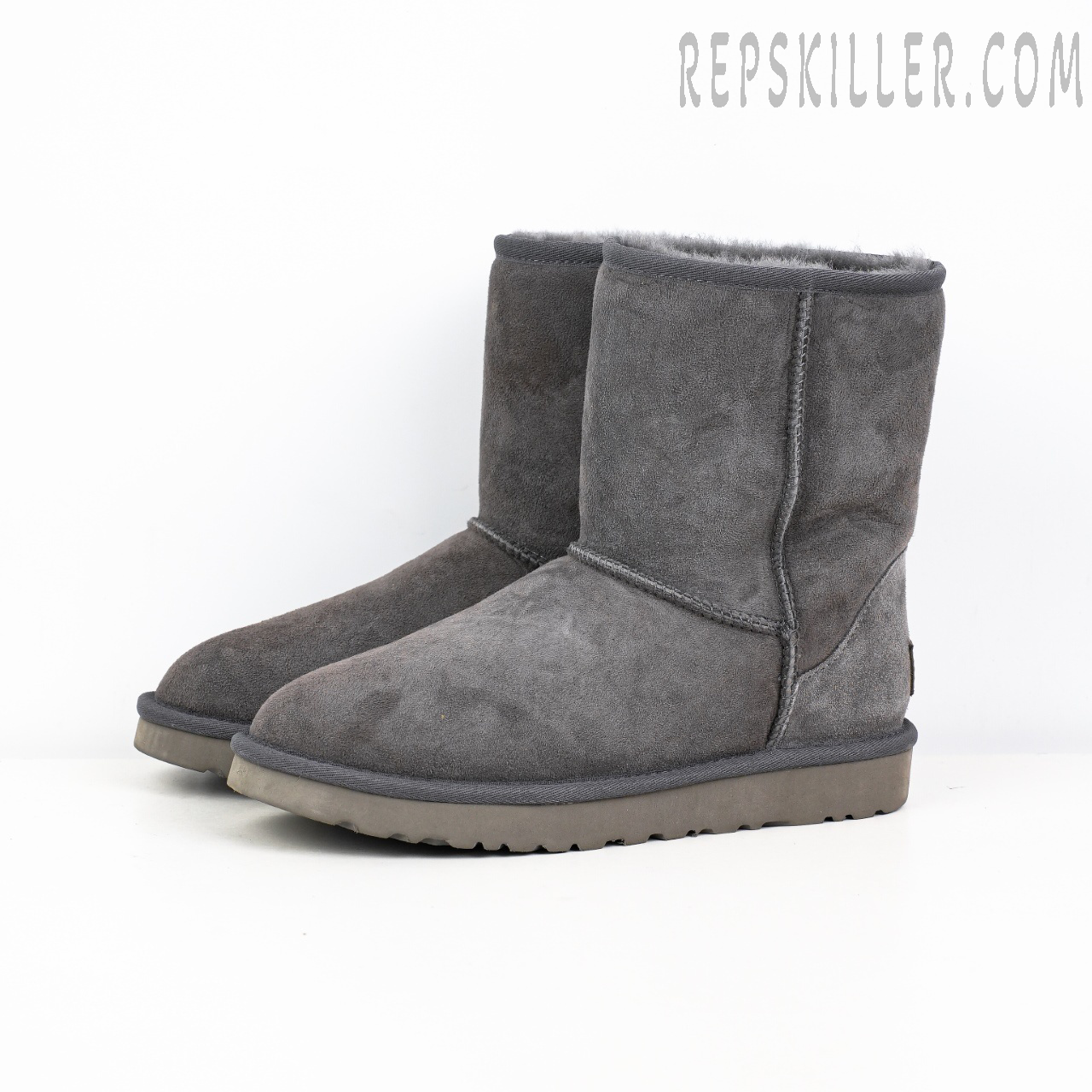 Wmns Classic Short Ii Grey