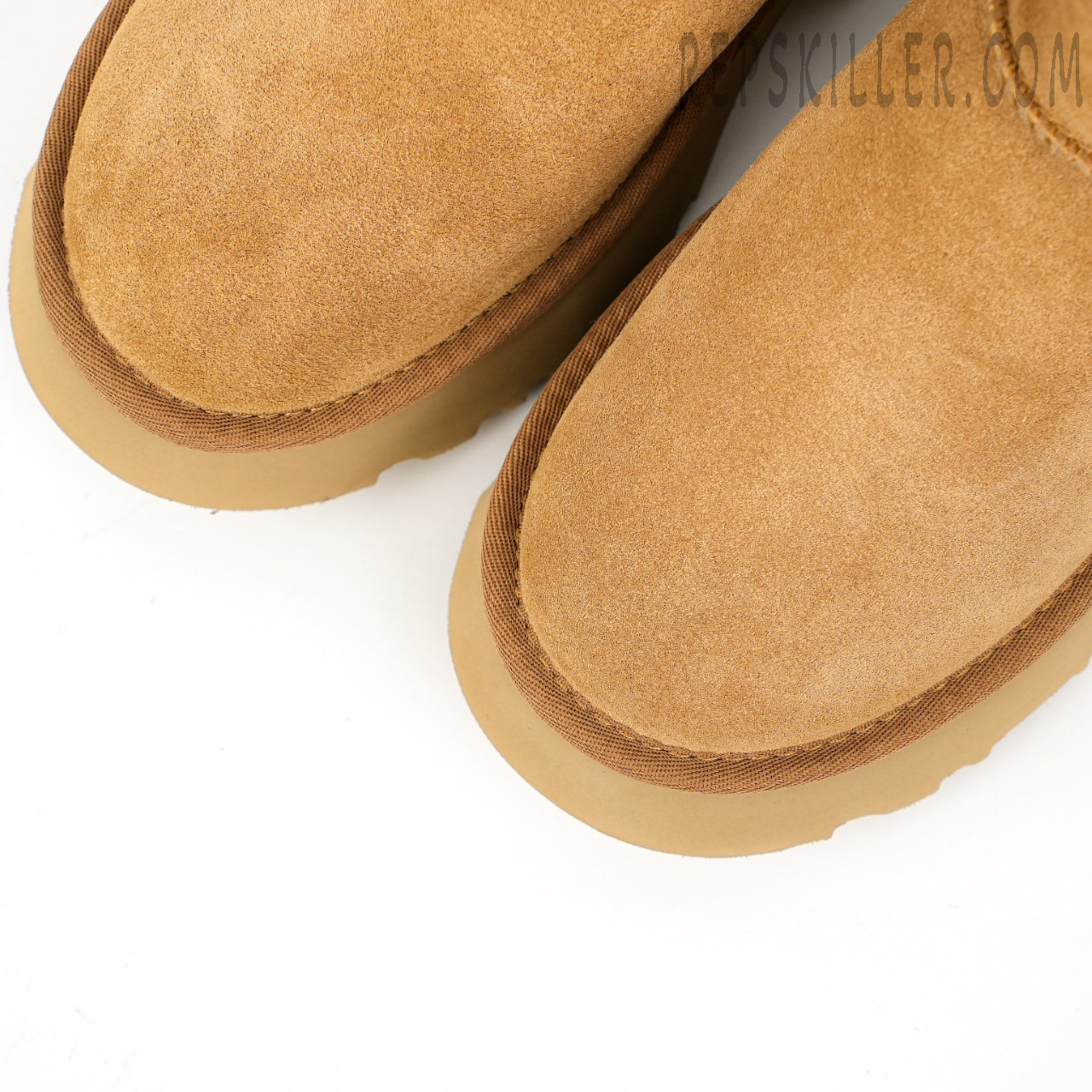 Wmns Classic Twin Seam New Heights Boot Chestnut