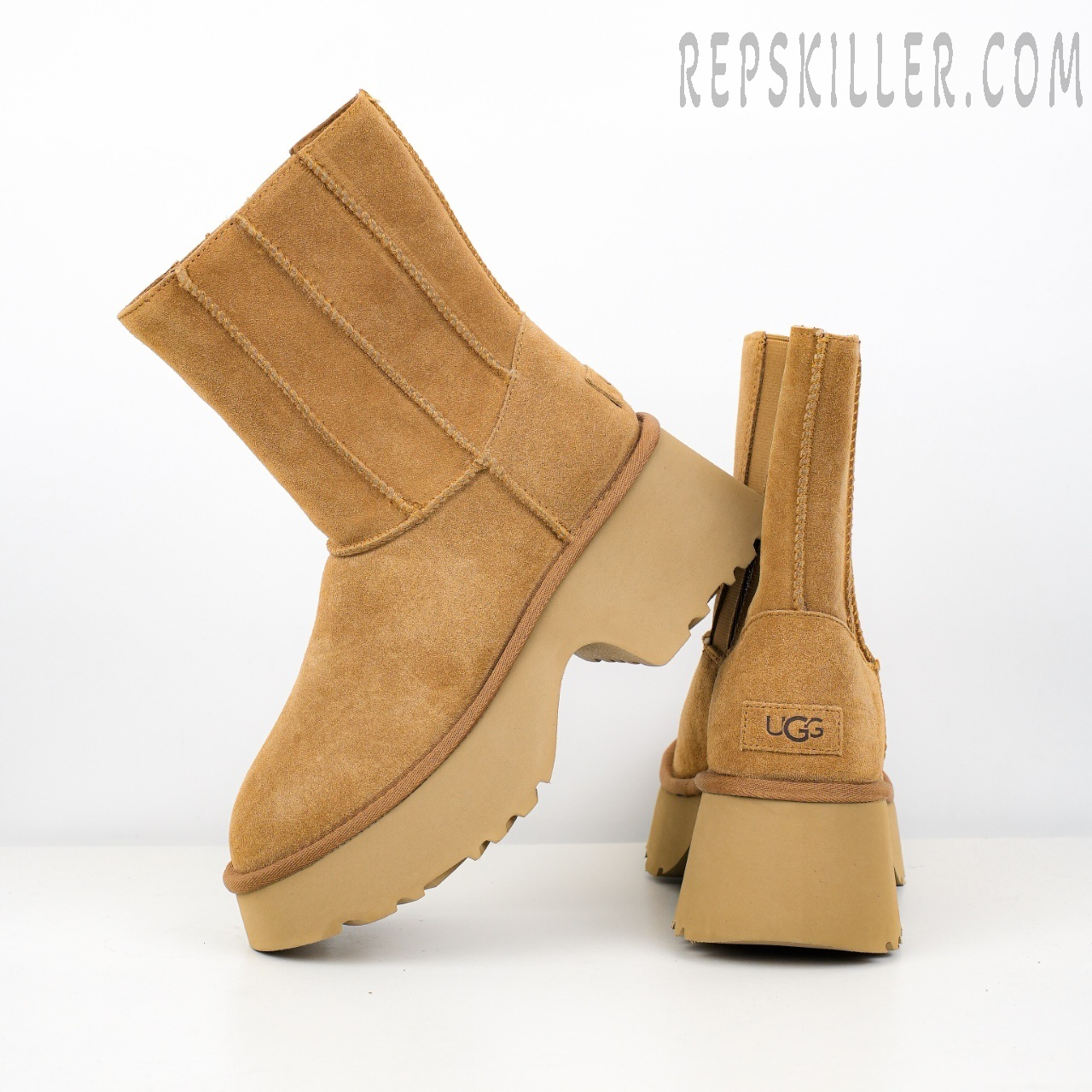 Wmns Classic Twin Seam New Heights Boot Chestnut