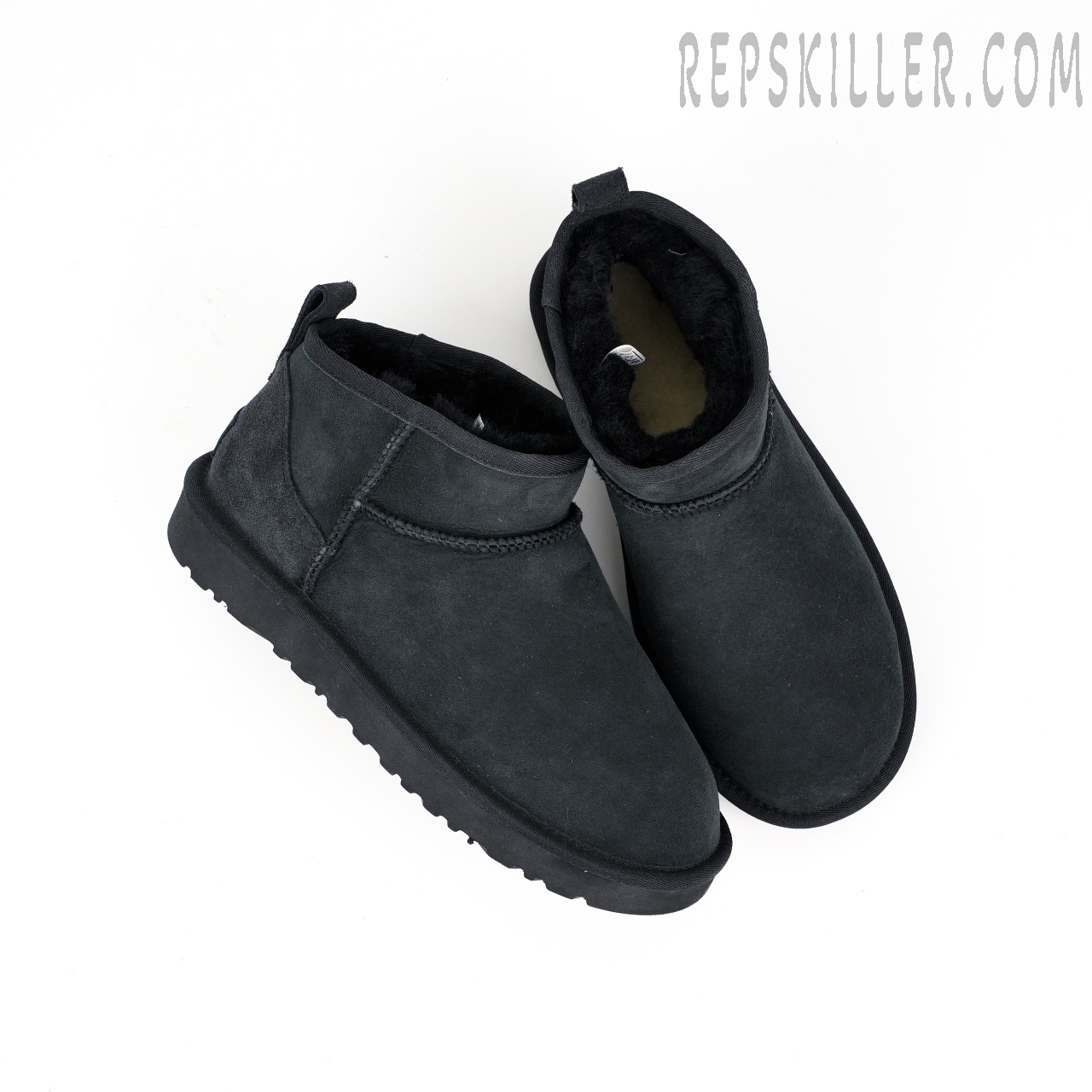 Wmns Classic Ultra Mini Boot Black