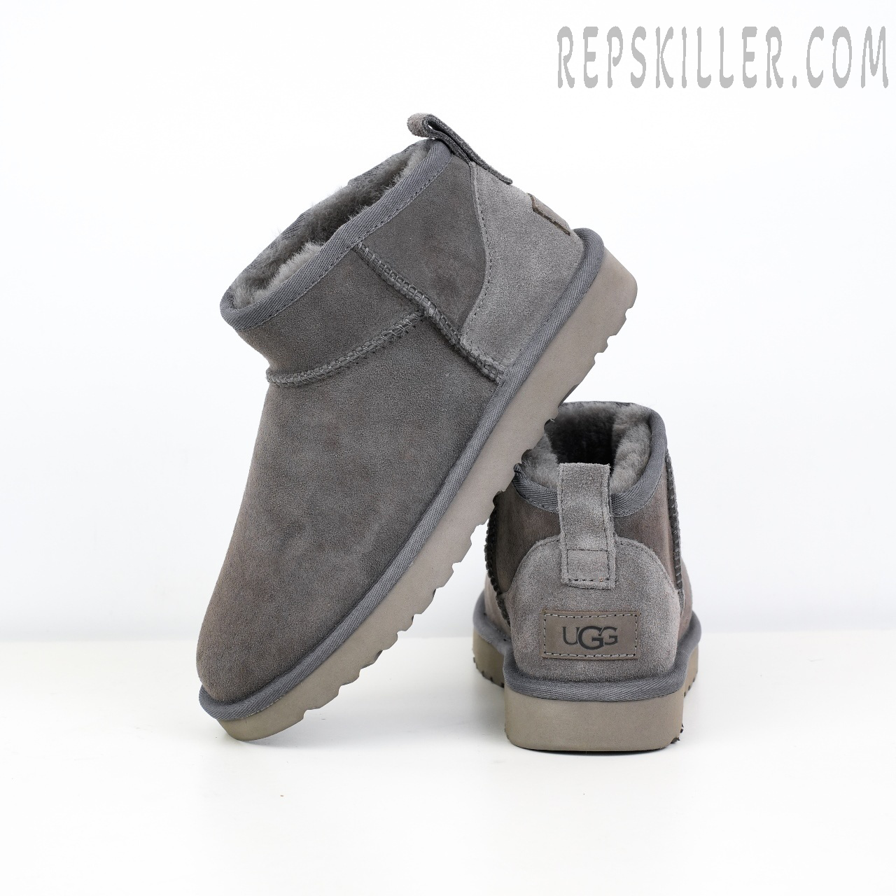 Wmns Classic Ultra Mini Boot Grey