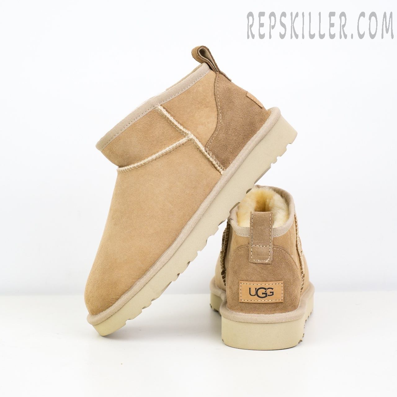Wmns Classic Ultra Mini Boot Sand