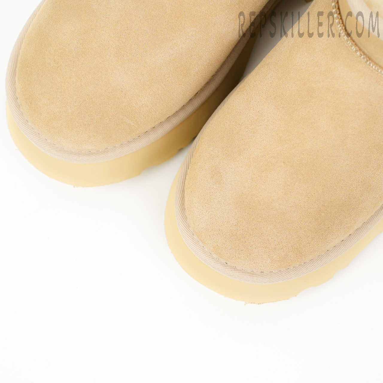 Wmns Classic Ultra Mini New Heights Mustard Seed