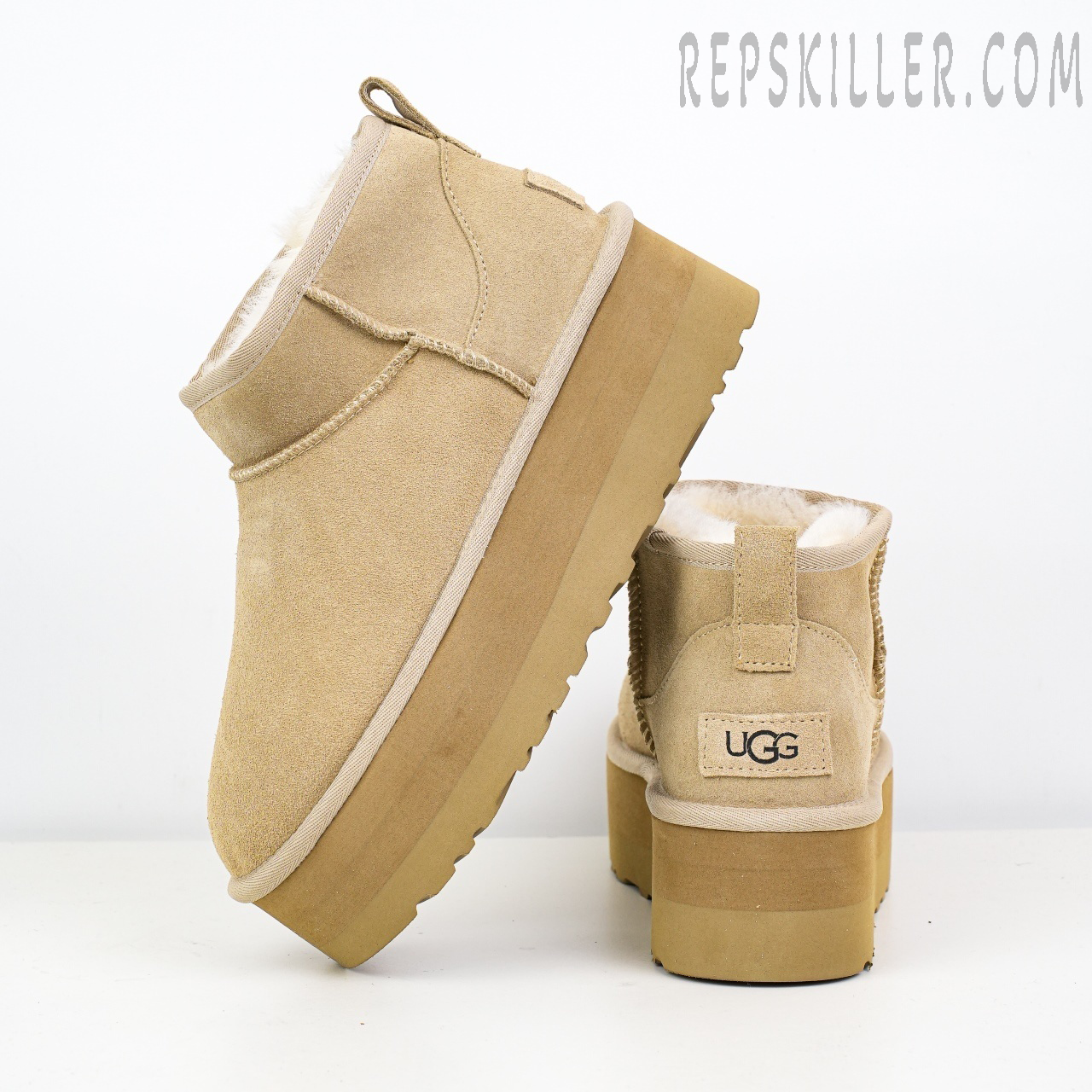 Wmns Classic Ultra Mini Platform Boot Mustard Seed