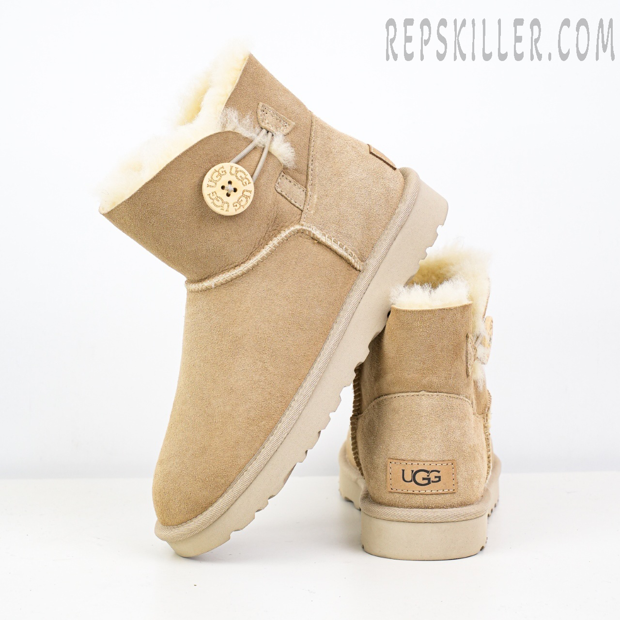 Wmns Mini Bailey Button Ii Boot Sand Beige