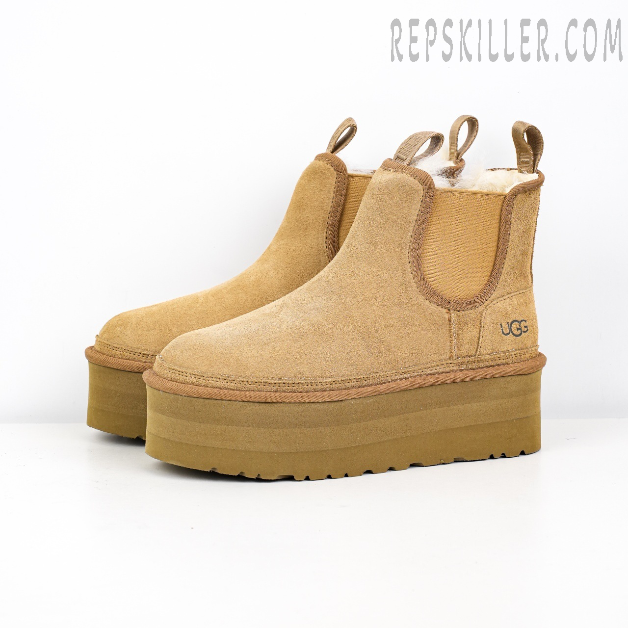 Wmns Neumel Platform Chelsea Boot Chestnut