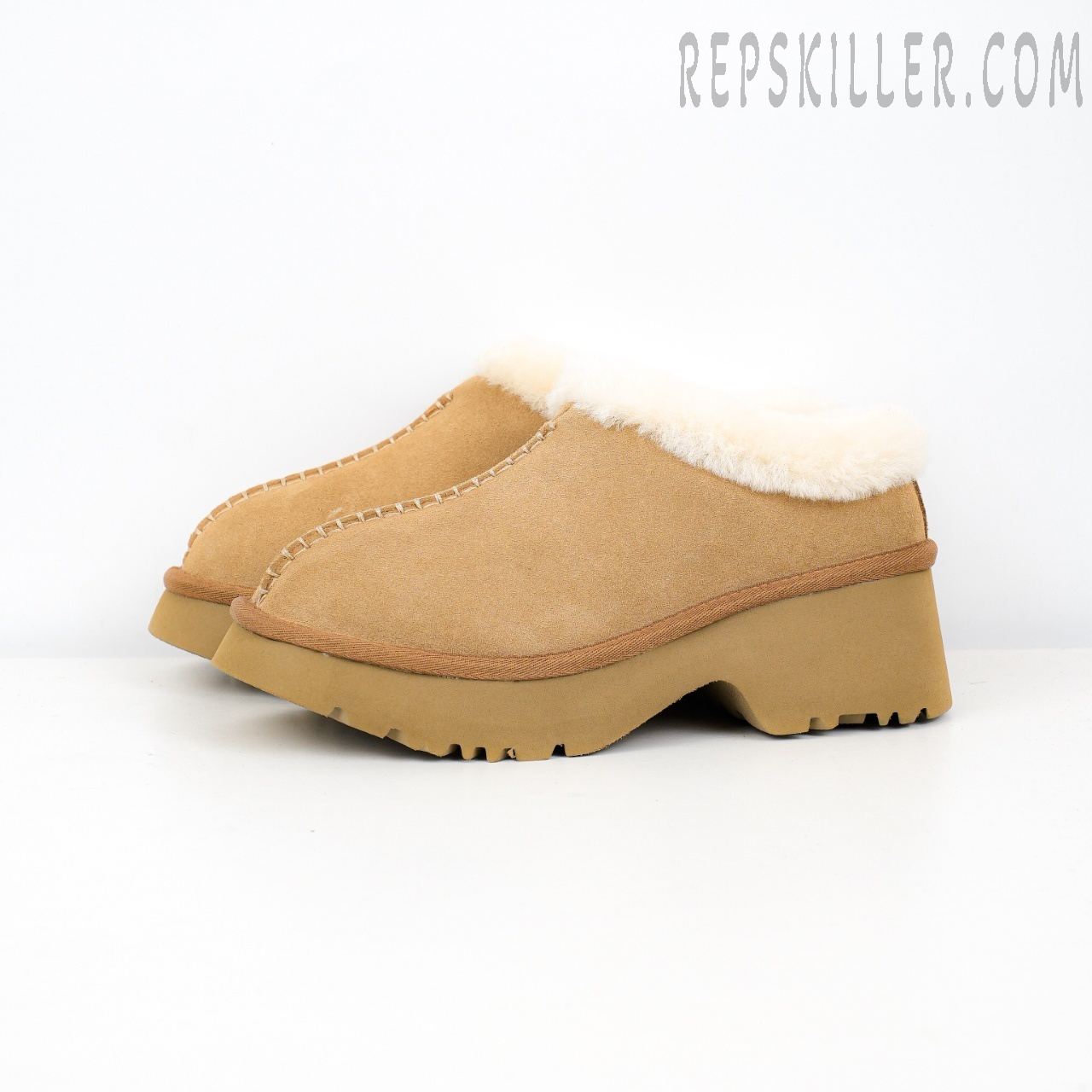 Wmns New Heights Cozy Clog Chestnut