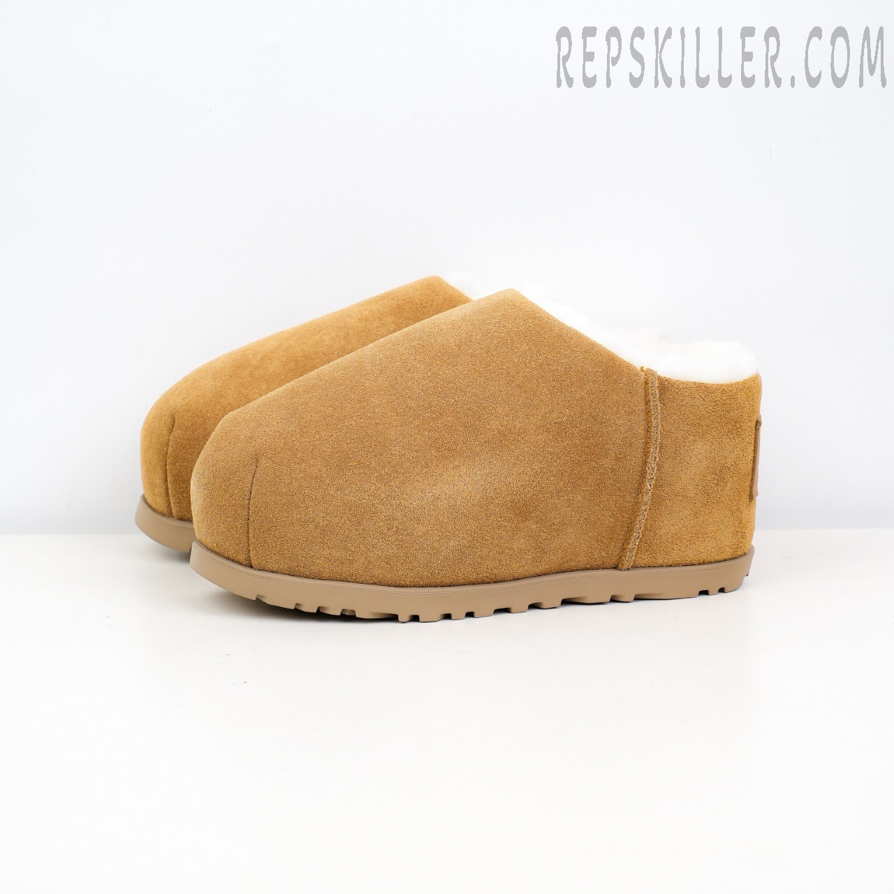 Wmns Pumped Slide Chestnut