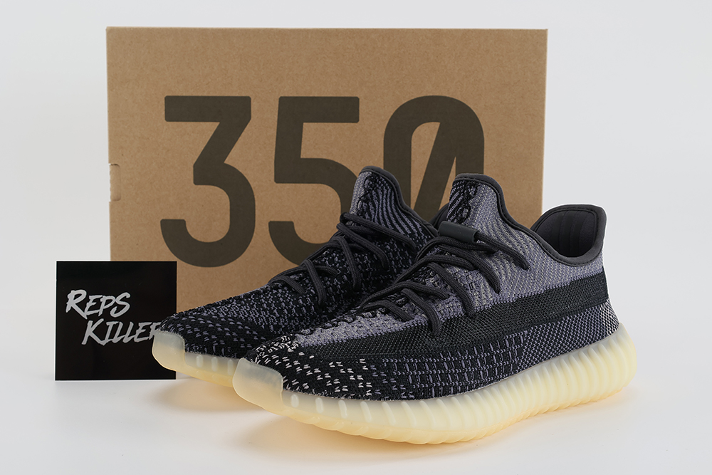 Yeezy Boost 350 V2 Carbon – Image 1 Yeezy Boost 350 V2 'Carbon' Replica