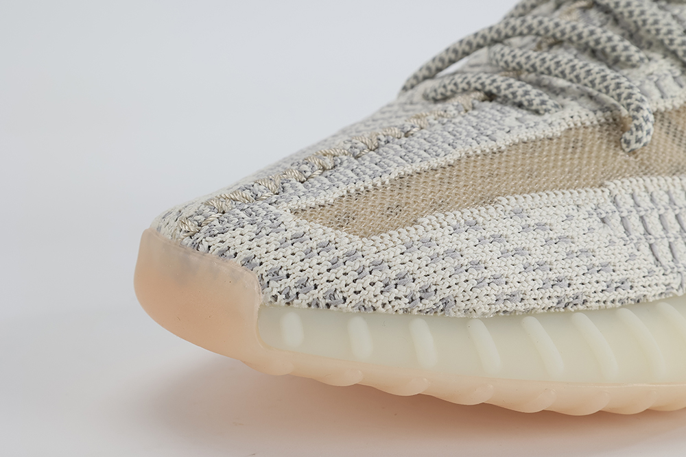 Yeezy Boost 350 V2 Lundmark Non Reflective