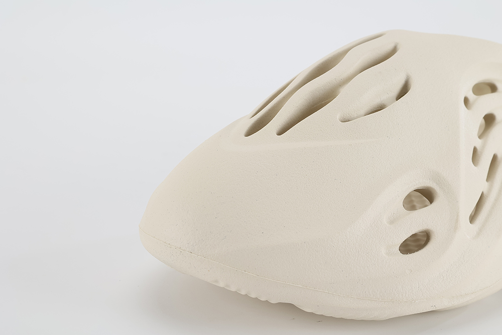 Yeezy Foam Runner Ararat
