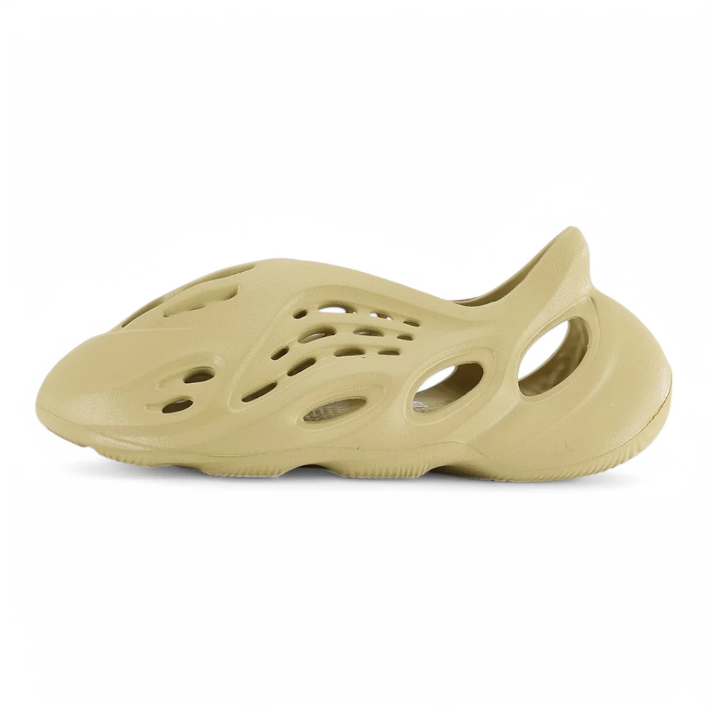 Yeezy Foam Runner Sulfur