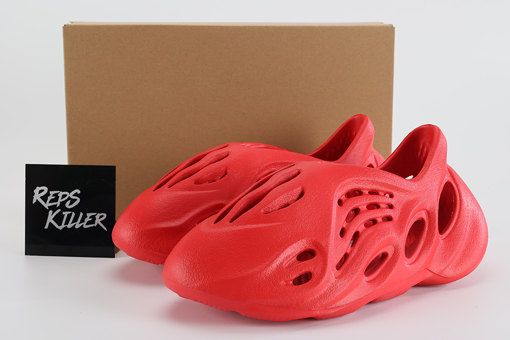 Yeezy Foam Runner Vermilion – Image 1 Yeezy Foam Runner 'Vermilion' Replica