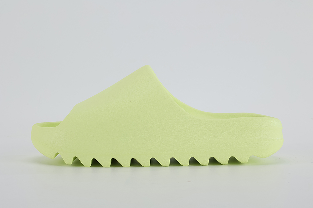 Yeezy Slide Glow Green