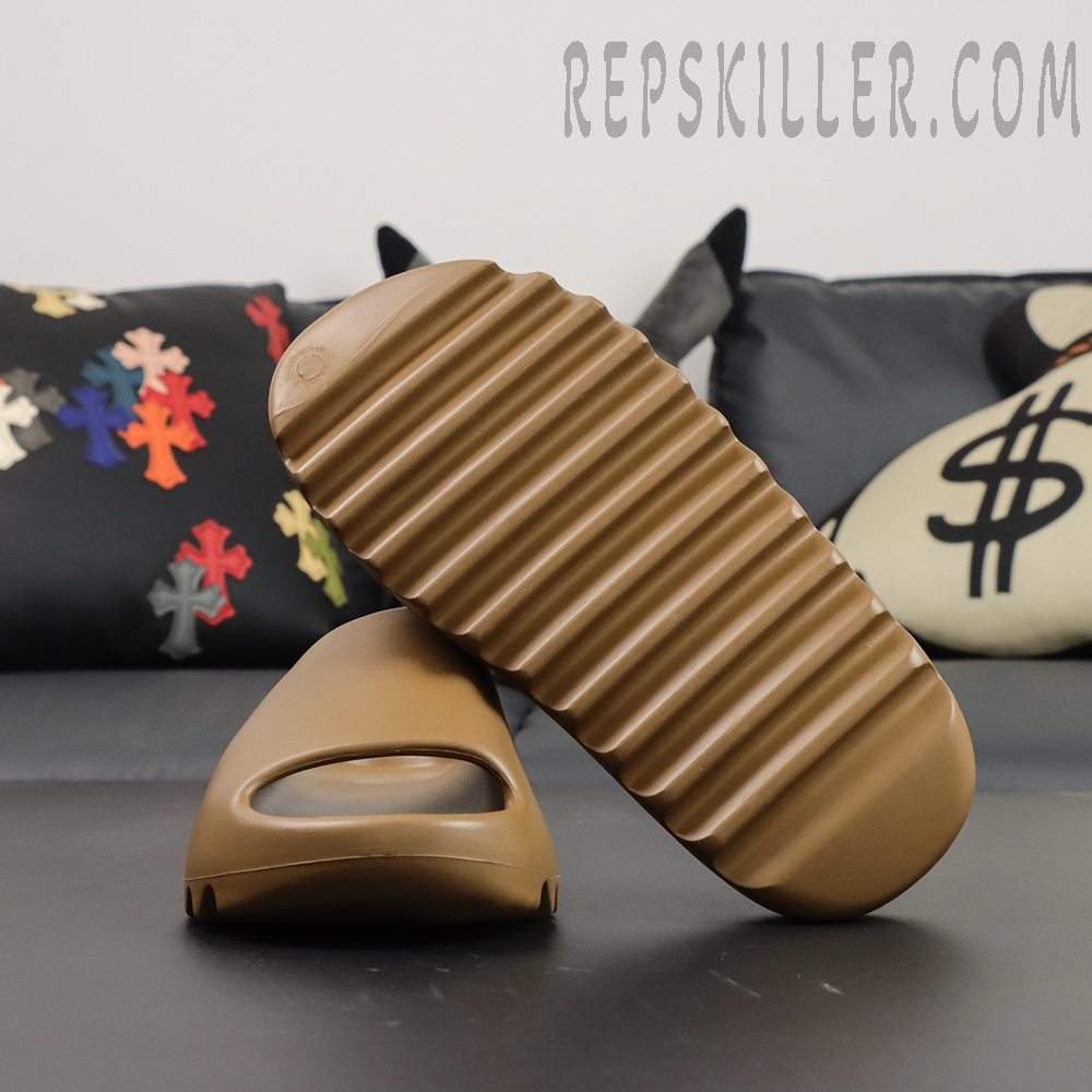 Yeezy Slides Earth Brown Replica