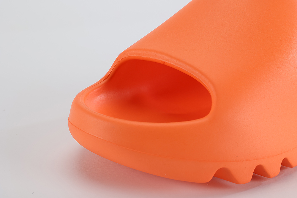 Yeezy Slides Enflame Orange