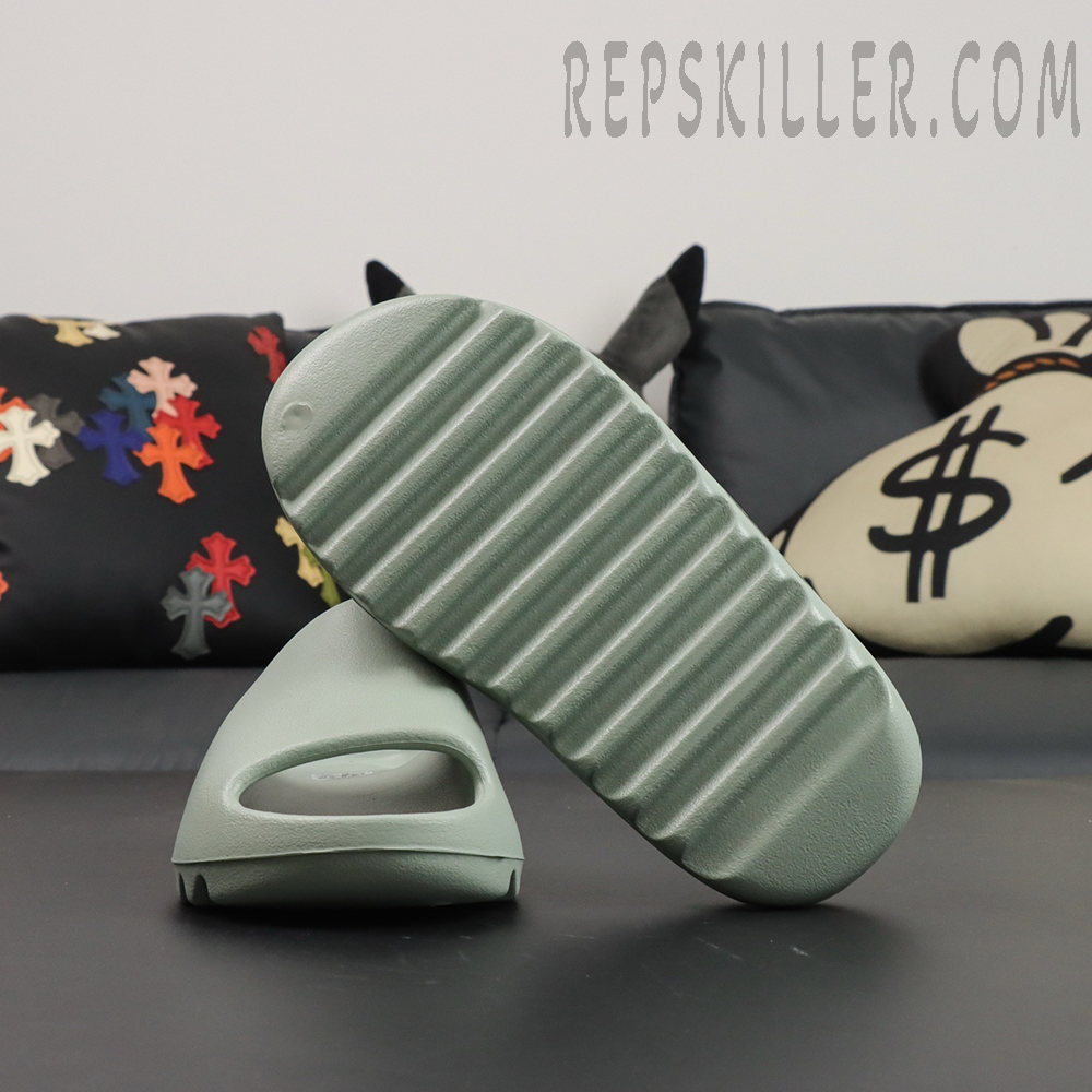 Yeezy Slides Salt Replica