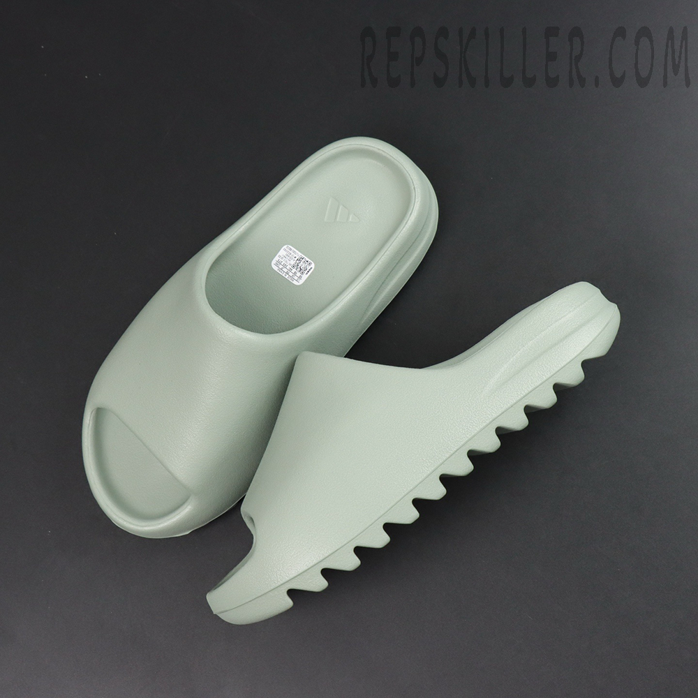 Yeezy Slides Salt Replica
